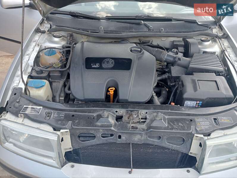 Лифтбек Skoda Octavia 2008 в Буске