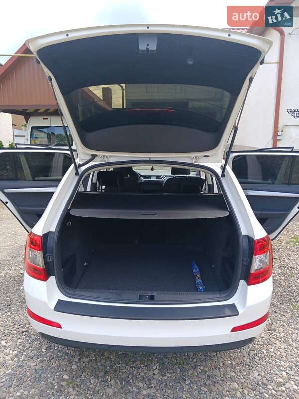 Универсал Skoda Octavia 2014 в Виноградове