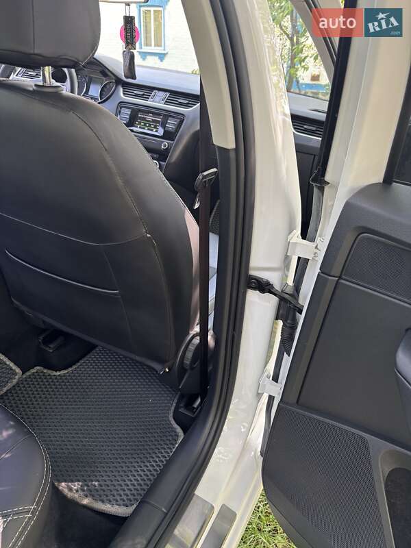 Лифтбек Skoda Octavia 2016 в Умани