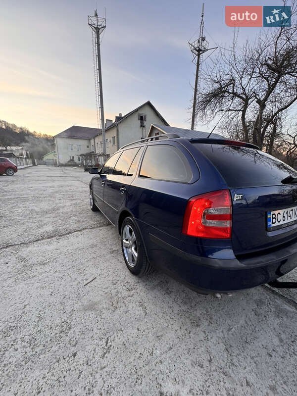 Универсал Skoda Octavia 2007 в Бориславе