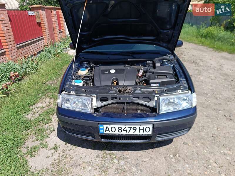 Универсал Skoda Octavia 2005 в Барышевке