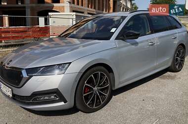 Универсал Skoda Octavia 2021 в 