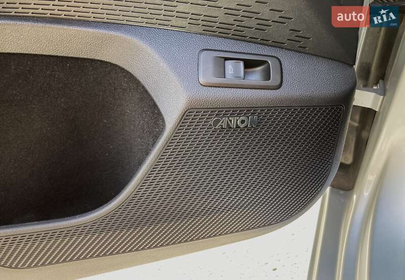 Универсал Skoda Octavia 2021 в Львове