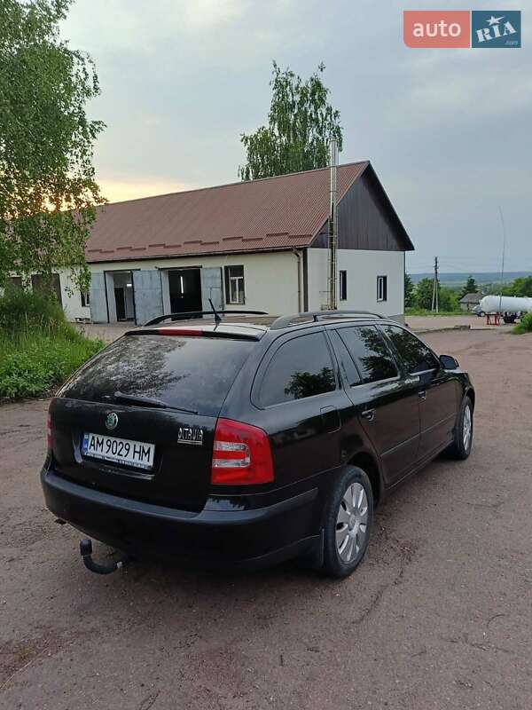 Універсал Skoda Octavia 2006 в Овручі