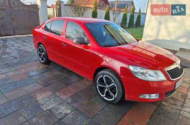 Лифтбек Skoda Octavia 2011 в 