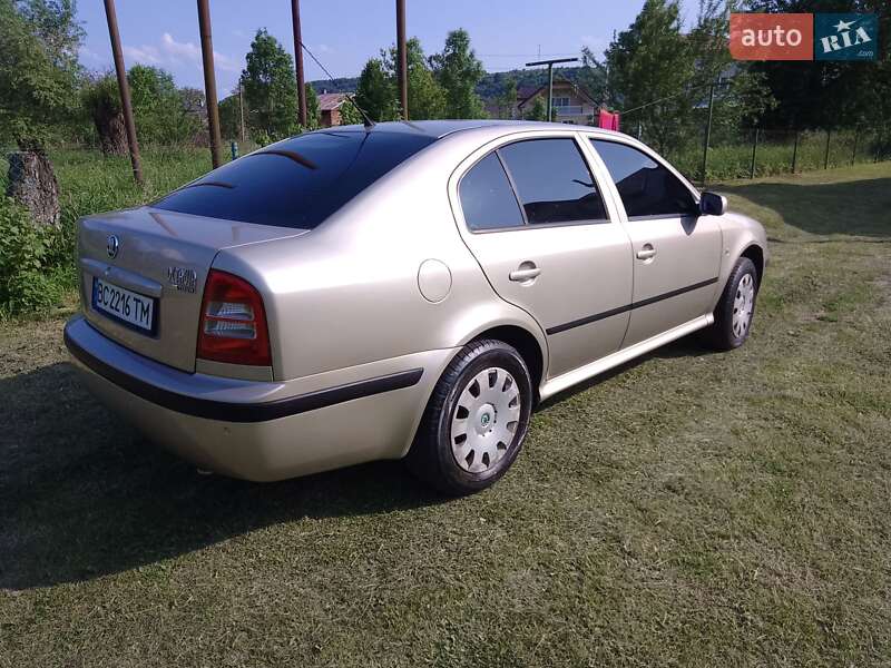 Лифтбек Skoda Octavia 2006 в Дрогобыче