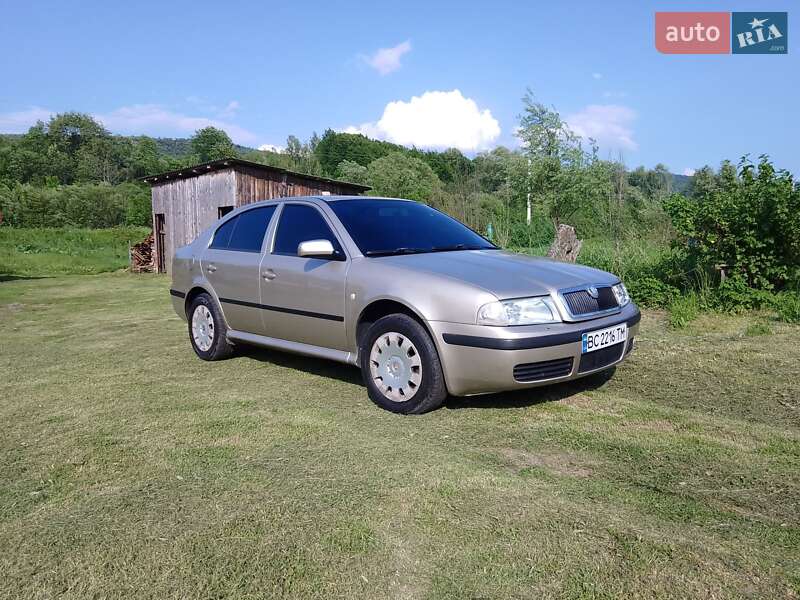 Лифтбек Skoda Octavia 2006 в Дрогобыче