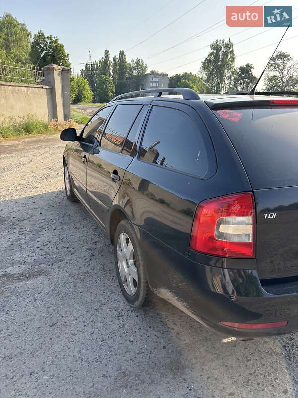 Универсал Skoda Octavia 2010 в Ахтырке