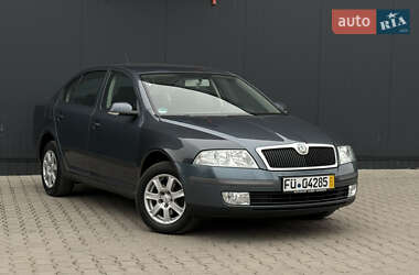 Лифтбек Skoda Octavia 2007 в Мукачево