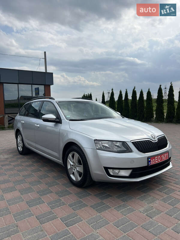 Универсал Skoda Octavia 2016 в Ровно