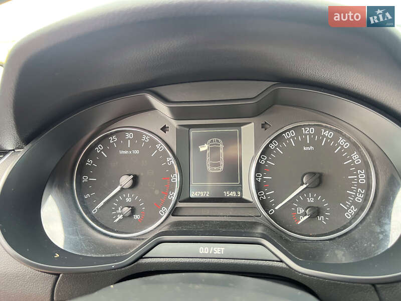 Универсал Skoda Octavia 2016 в Ровно