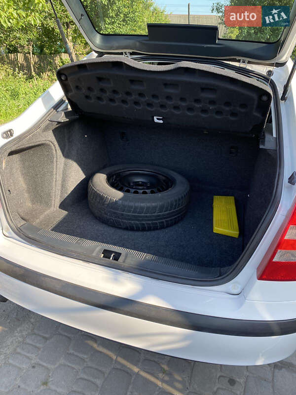 Ліфтбек Skoda Octavia 2011 в Хоролі фото 4 Ліфтбек Skoda Octavia 2011 в Хоролі