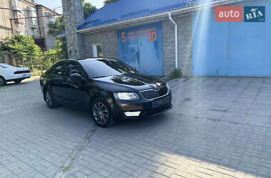 Ліфтбек Skoda Octavia 2014 в Дніпрі