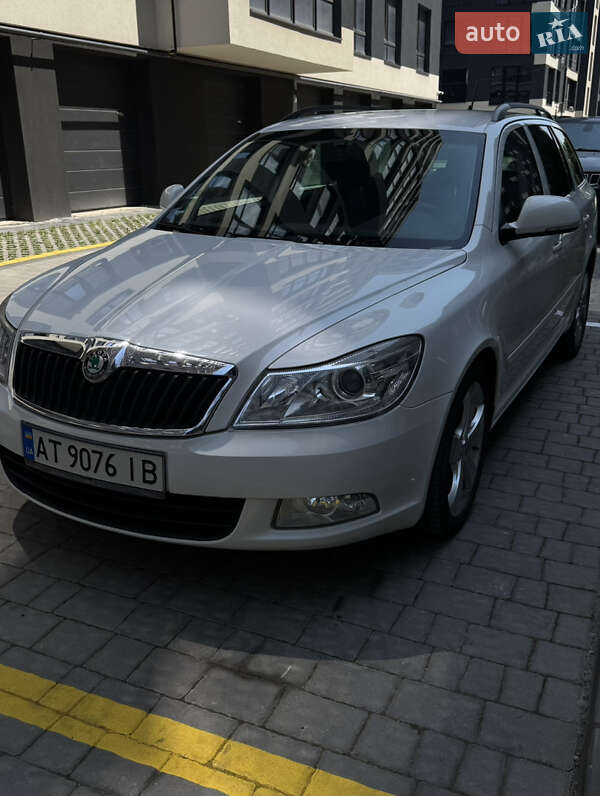Універсал Skoda Octavia 2011 в Івано-Франківську