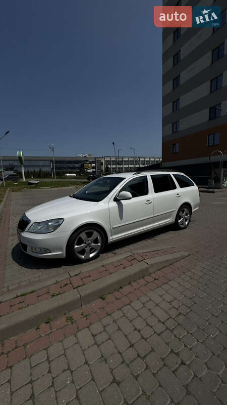 Skoda Octavia 2011