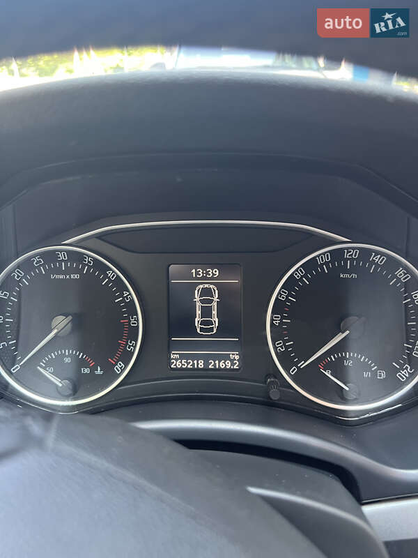 Універсал Skoda Octavia 2011 в Івано-Франківську