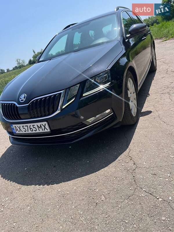 Універсал Skoda Octavia 2017 в Лозовій
