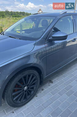 Универсал Skoda Octavia 2016 в 