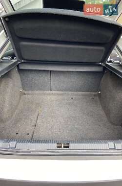 Лифтбек Skoda Octavia 2009 в 