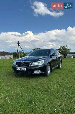 Универсал Skoda Octavia 2010 в 