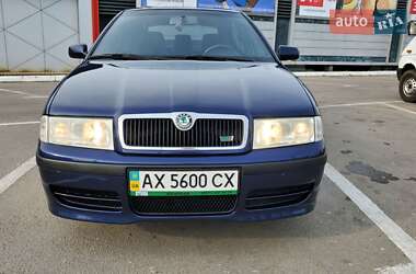 Лифтбек Skoda Octavia 2001 в 