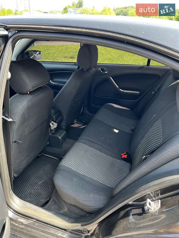 Хэтчбек Skoda Octavia 2004 в Виннице
