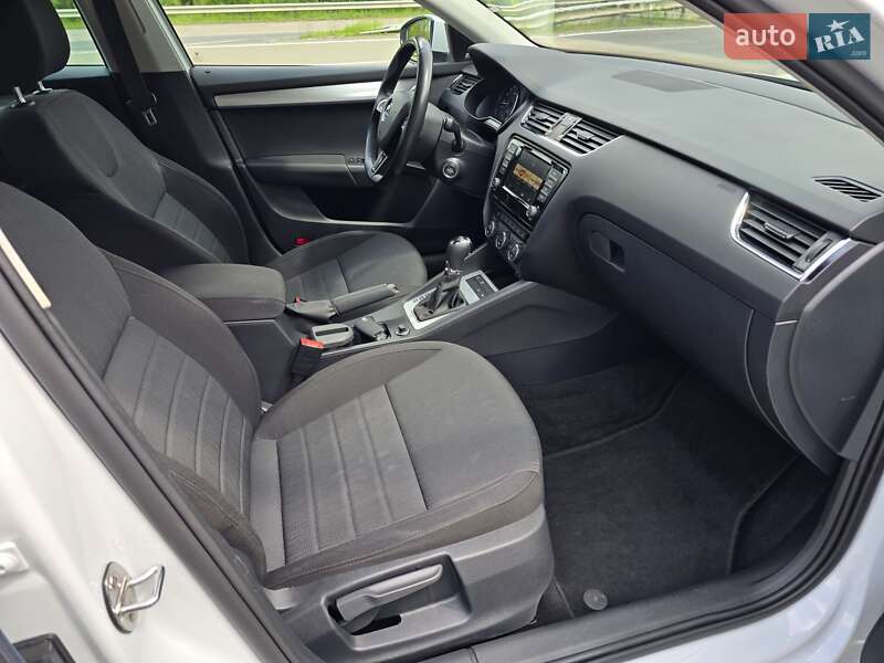 Универсал Skoda Octavia 2017 в Ковеле