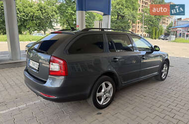 Универсал Skoda Octavia 2010 в 