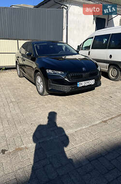 Лифтбек Skoda Octavia 2024 в Березному