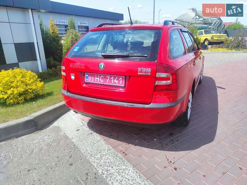 Универсал Skoda Octavia 2006 в Сарнах
