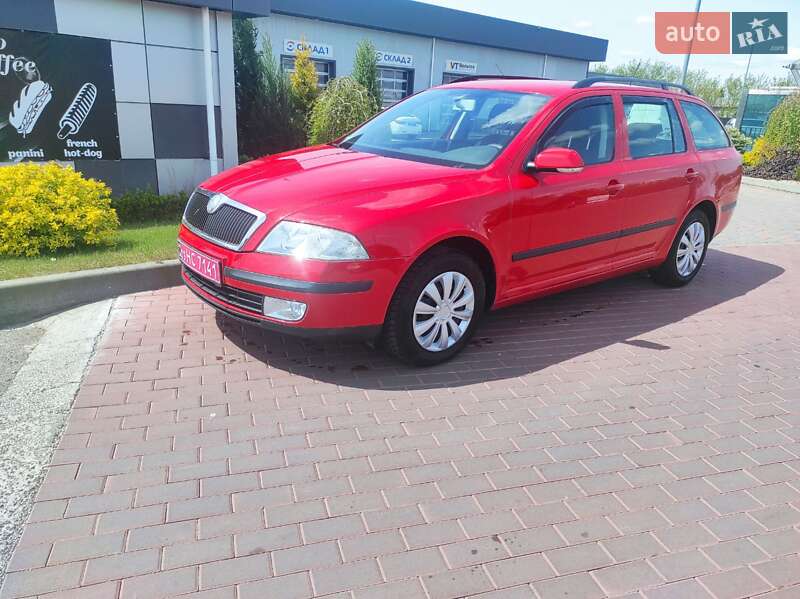 Универсал Skoda Octavia 2006 в Сарнах