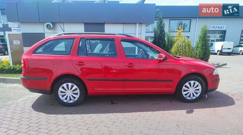 Универсал Skoda Octavia 2006 в Сарнах