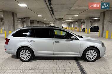 Универсал Skoda Octavia 2016 в 
