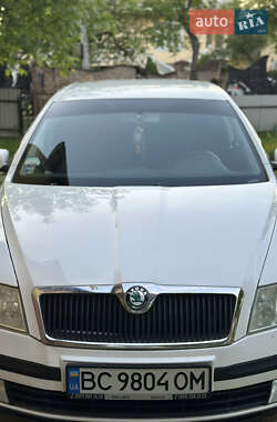 Лифтбек Skoda Octavia 2006 в 