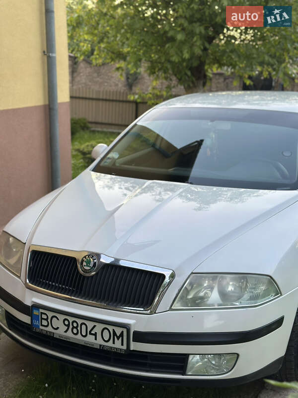 Лифтбек Skoda Octavia 2006 в 