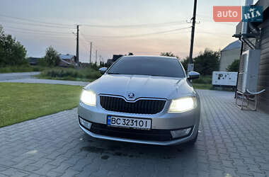 Лифтбек Skoda Octavia 2015 в 