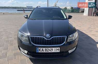 Універсал Skoda Octavia 2015 в Миколаєві