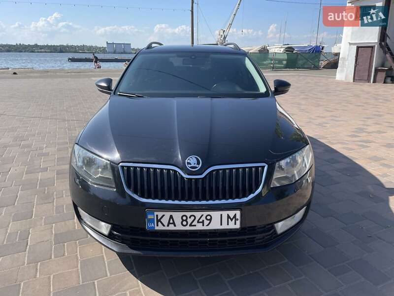 Универсал Skoda Octavia 2015 в Николаеве