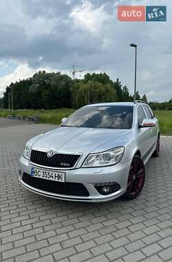 Универсал Skoda Octavia 2011 в 