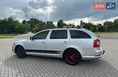 Универсал Skoda Octavia 2011 в 