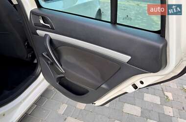 Універсал Skoda Octavia 2012 в 