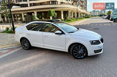 Лифтбек Skoda Octavia 2016 в 