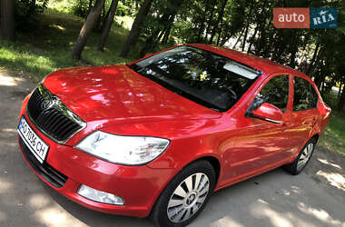 Ліфтбек Skoda Octavia 2010 в Черкасах