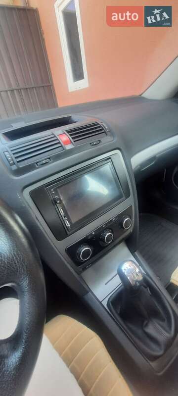 Универсал Skoda Octavia 2011 в Кропивницком фото 8 Универсал Skoda Octavia 2011 в Кропивницком