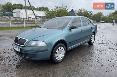 Лифтбек Skoda Octavia 2006 в Попельне