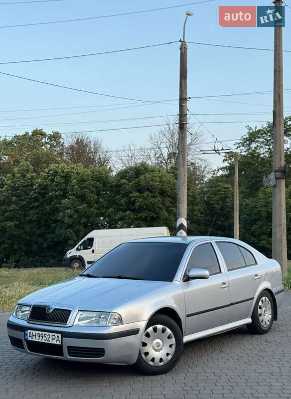 Лифтбек Skoda Octavia 2008 в 