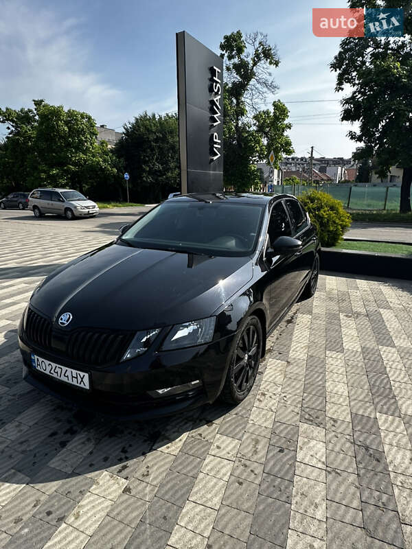Ліфтбек Skoda Octavia 2017 в Ужгороді
