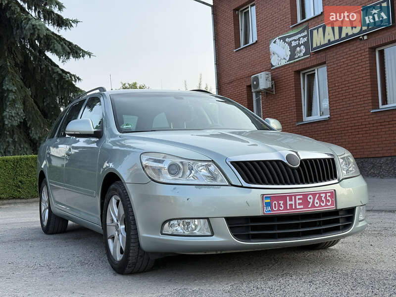 Универсал Skoda Octavia 2009 в 