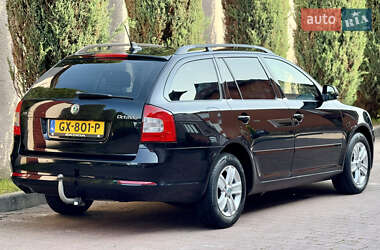 Универсал Skoda Octavia 2011 в 