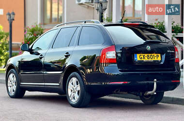 Универсал Skoda Octavia 2011 в 